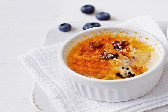 BLUEBERRY CREME BRULEE